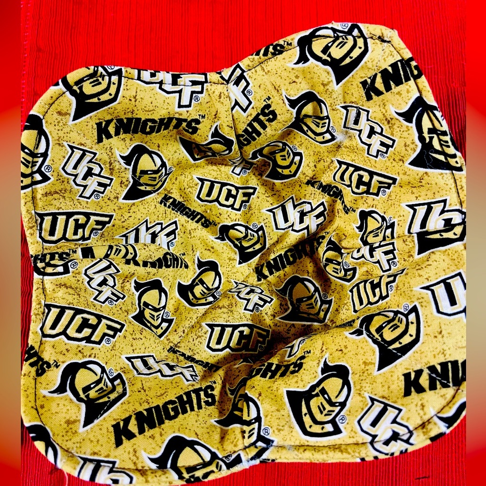 11” UCF BOWL COZY
